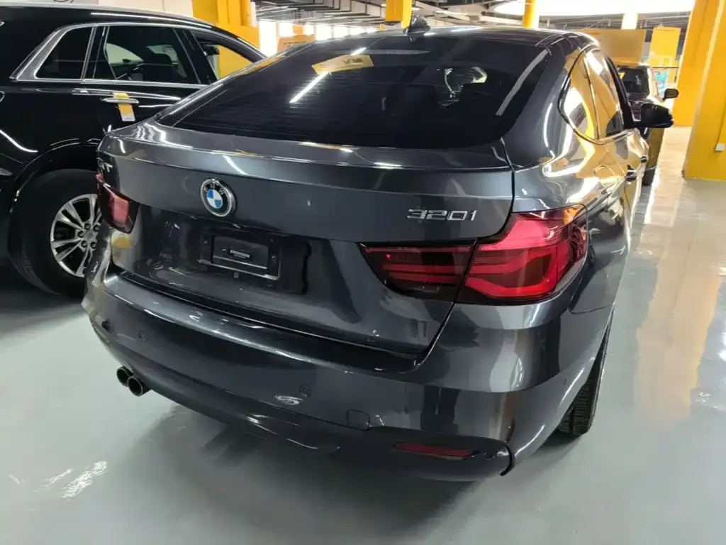BMW 3 Series GT — фото 3