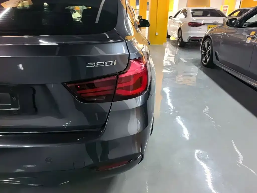 BMW 3 Series GT — фото 6