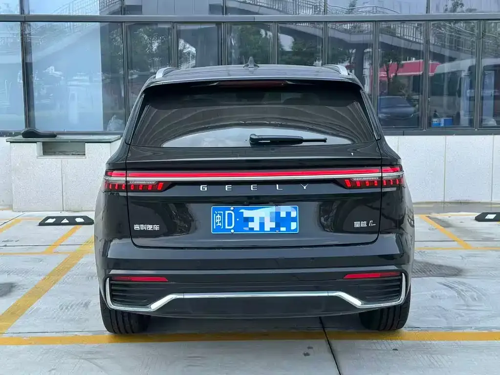 Geely Xingyue L — фото 8