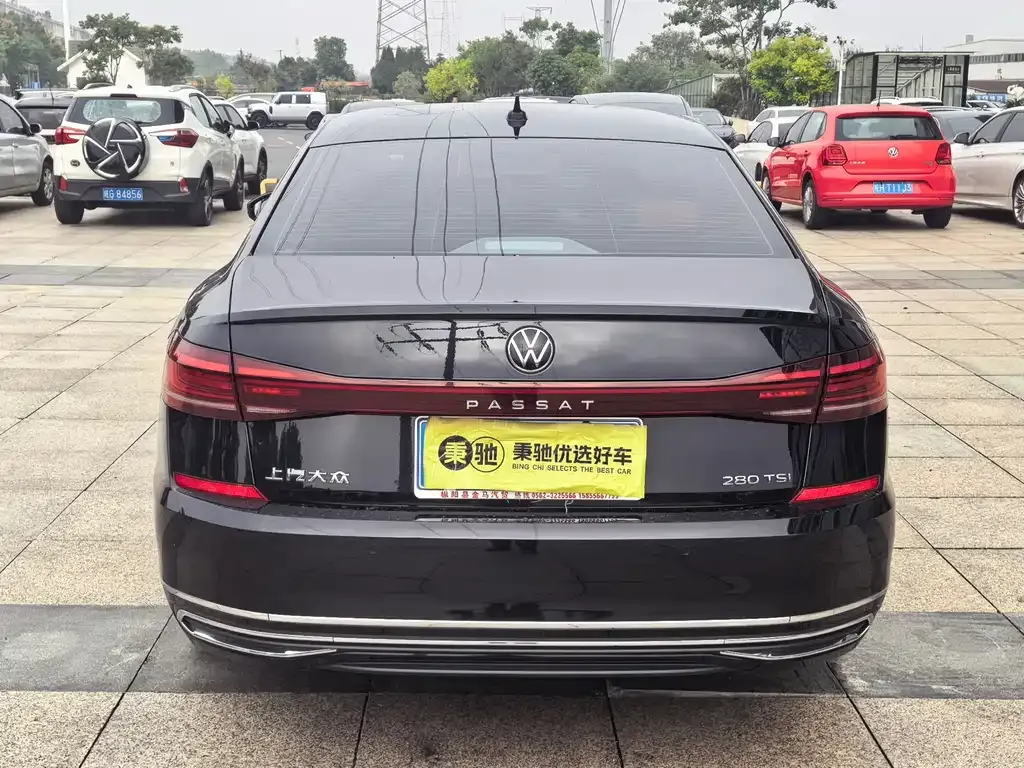 Volkswagen Passat — фото 5