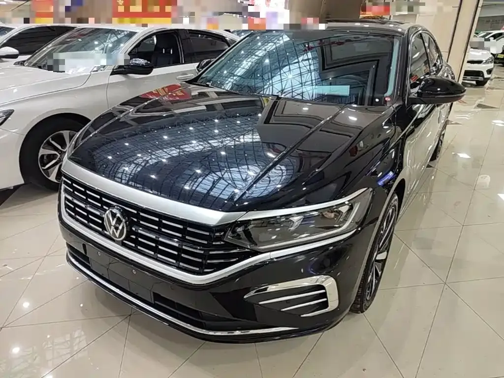 Volkswagen Passat — фото 5