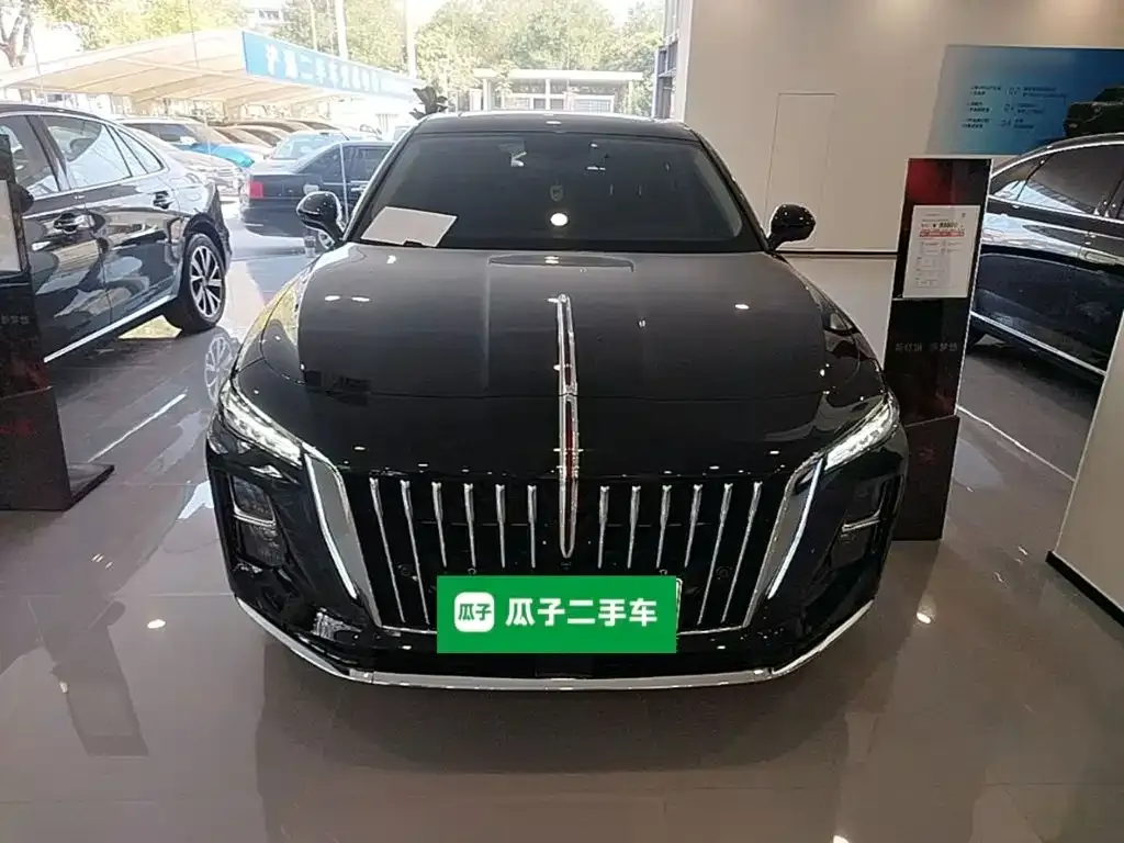 Hongqi H5 PHEV — фото 4