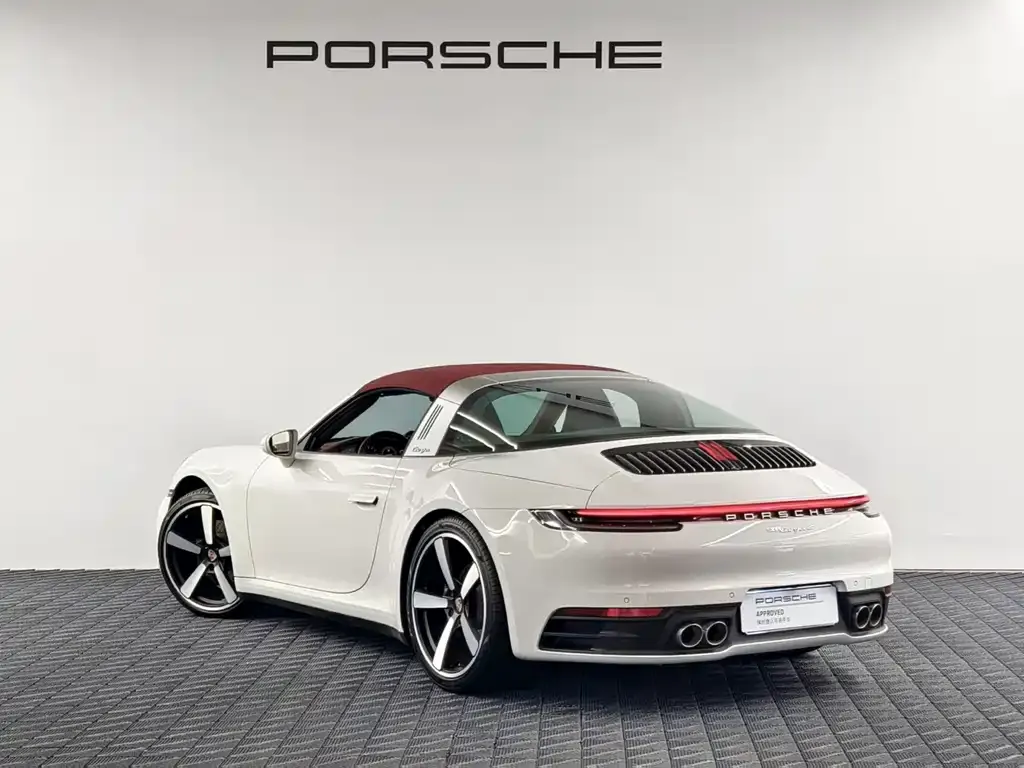 Porsche 911 — фото 5