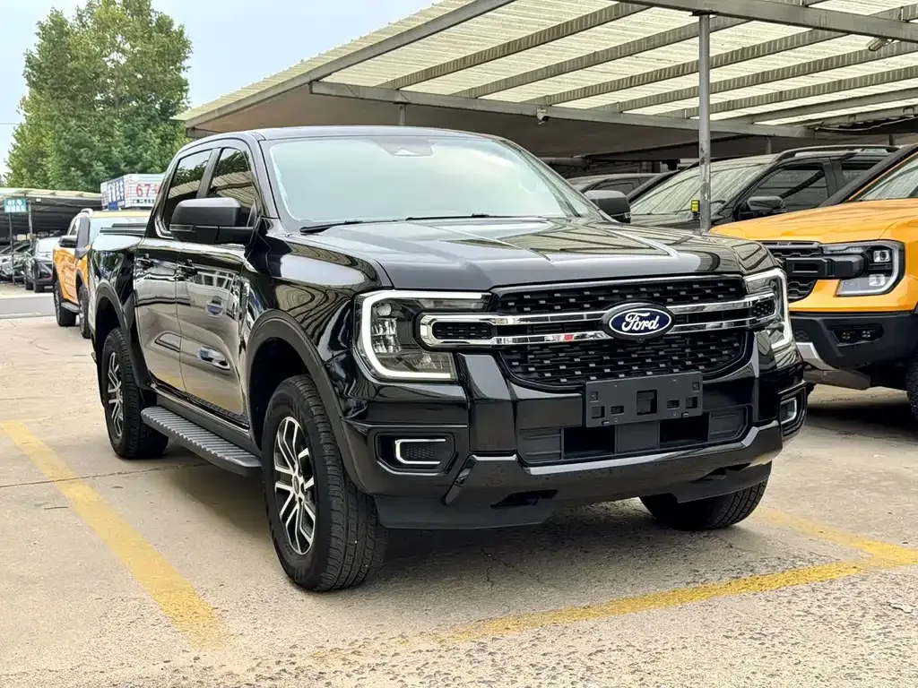 Ford Ranger — фото 10