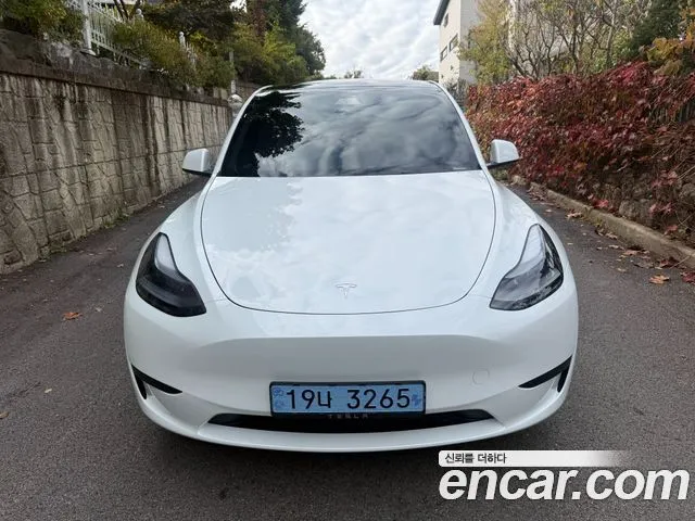 Tesla Model Y — фото 6