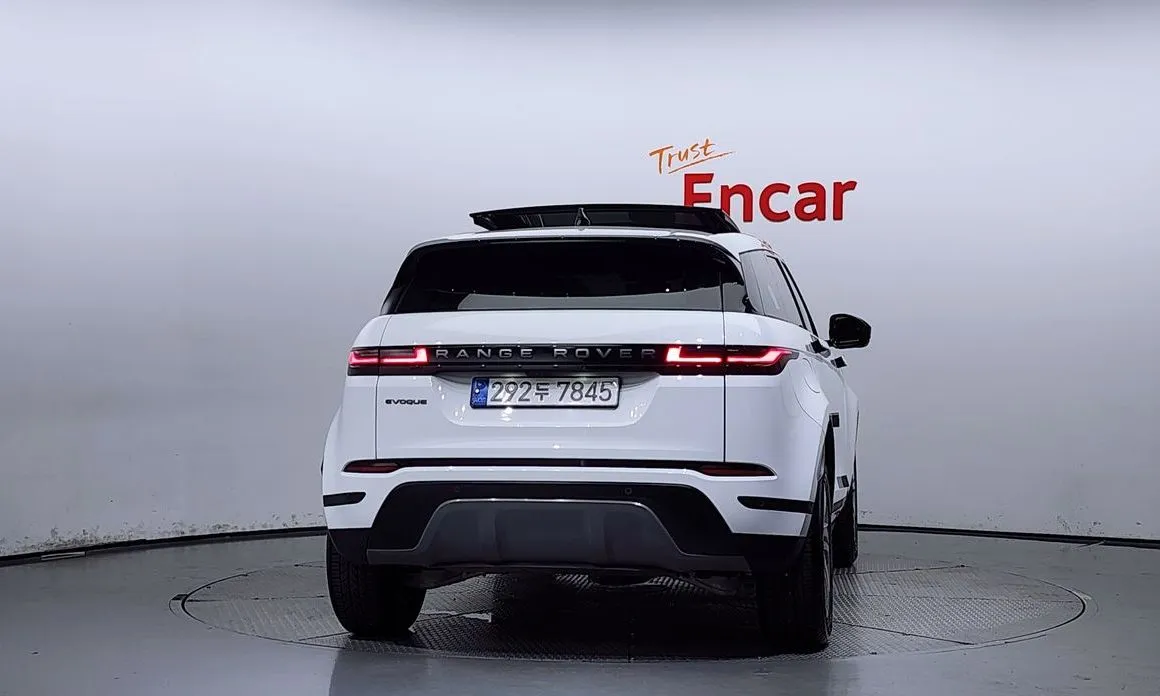 Land Rover Range Rover Evoque — фото 2