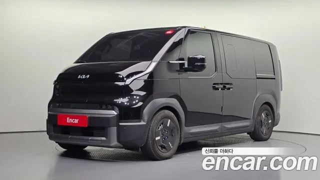 Kia PV5 — фото 1
