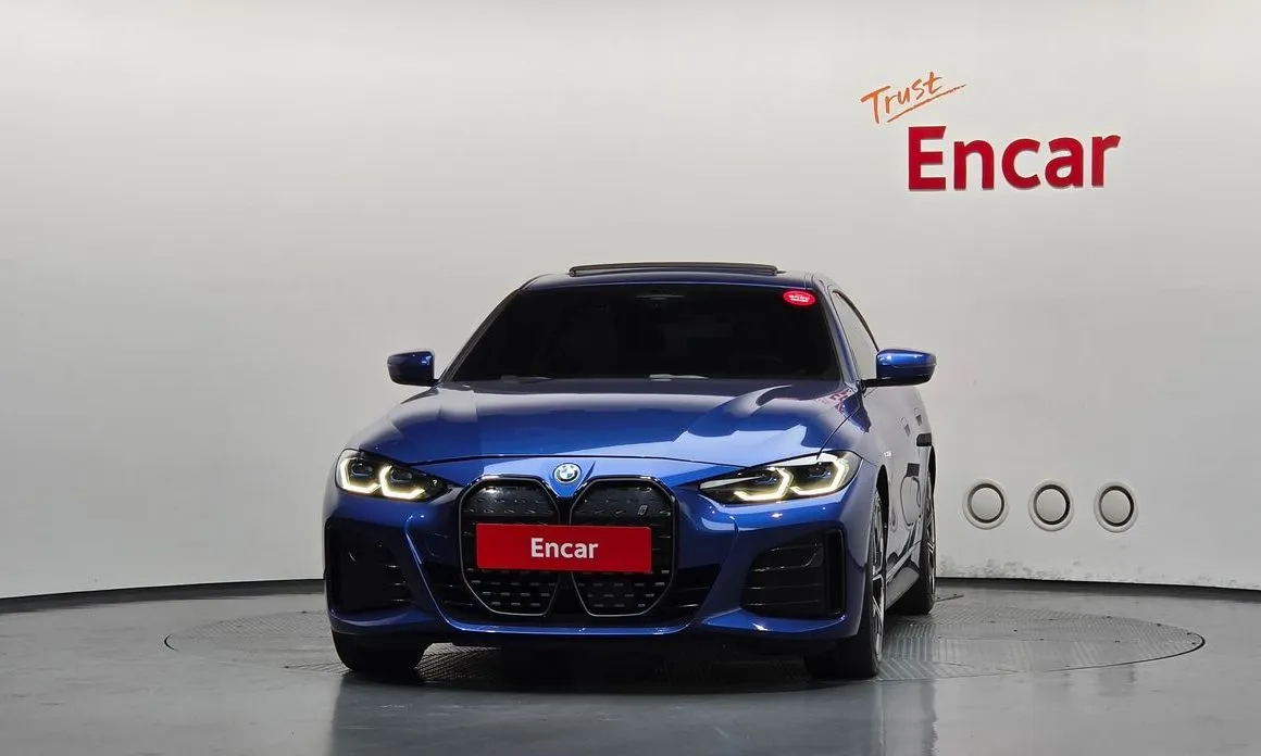 BMW i4 — фото 2
