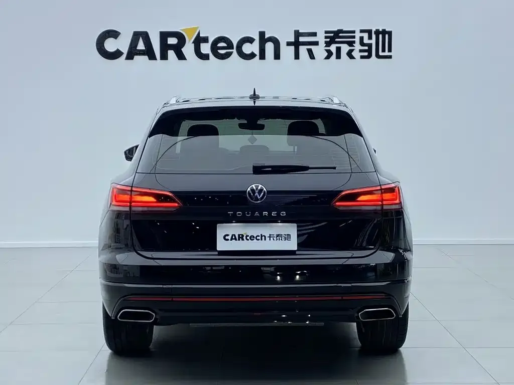 Volkswagen Touareg — фото 4