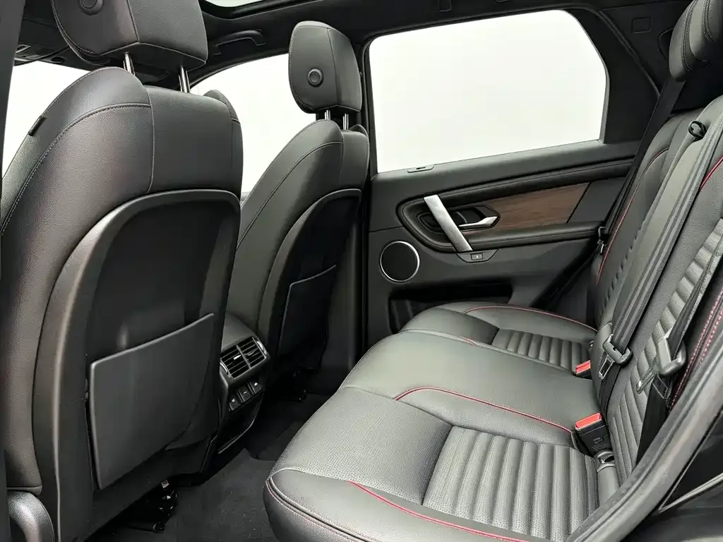 Land Rover Discovery Sport — фото 9