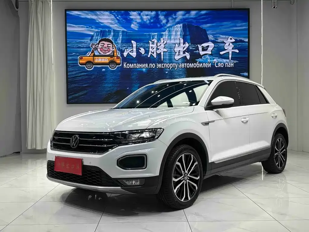 Volkswagen T-Roc — фото 1