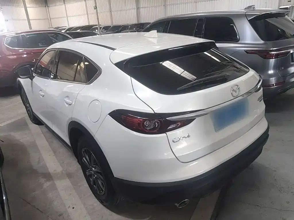 Mazda CX-4 — фото 7