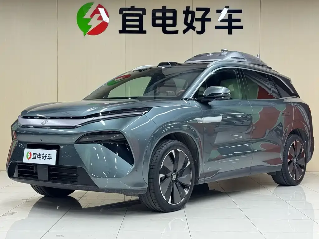 BYD Tang L — фото 1