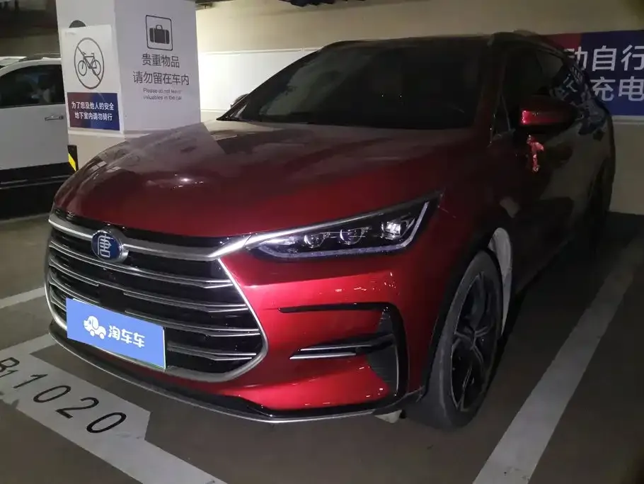 BYD Tang New Energy — фото 1