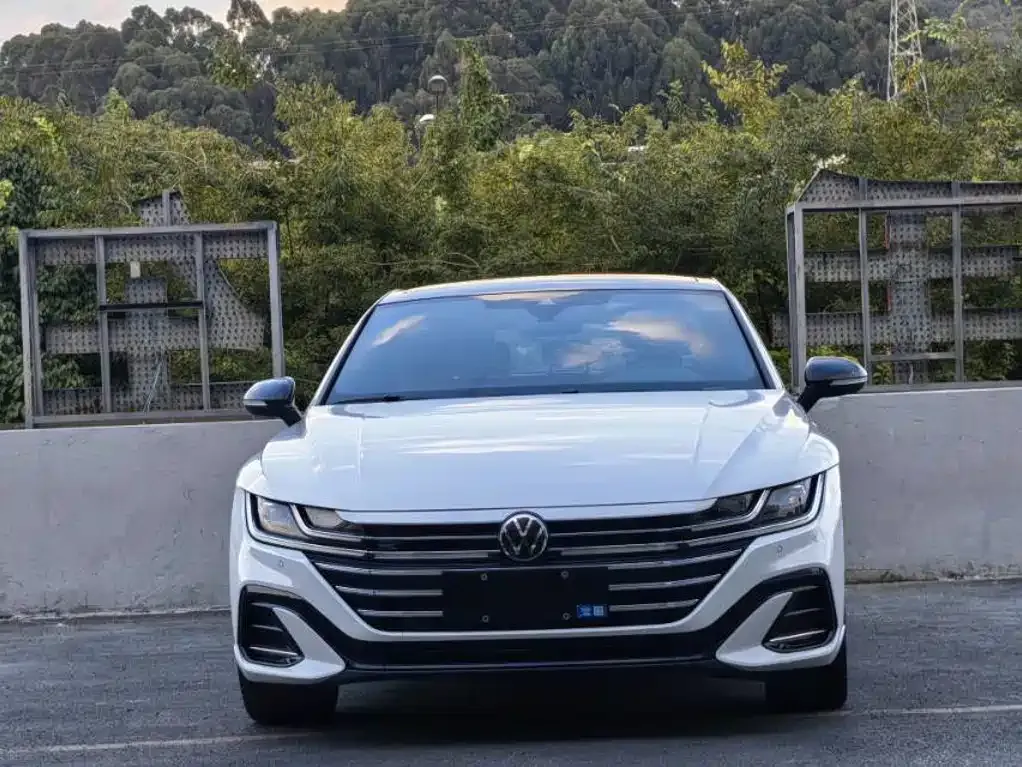 Volkswagen CC — фото 3