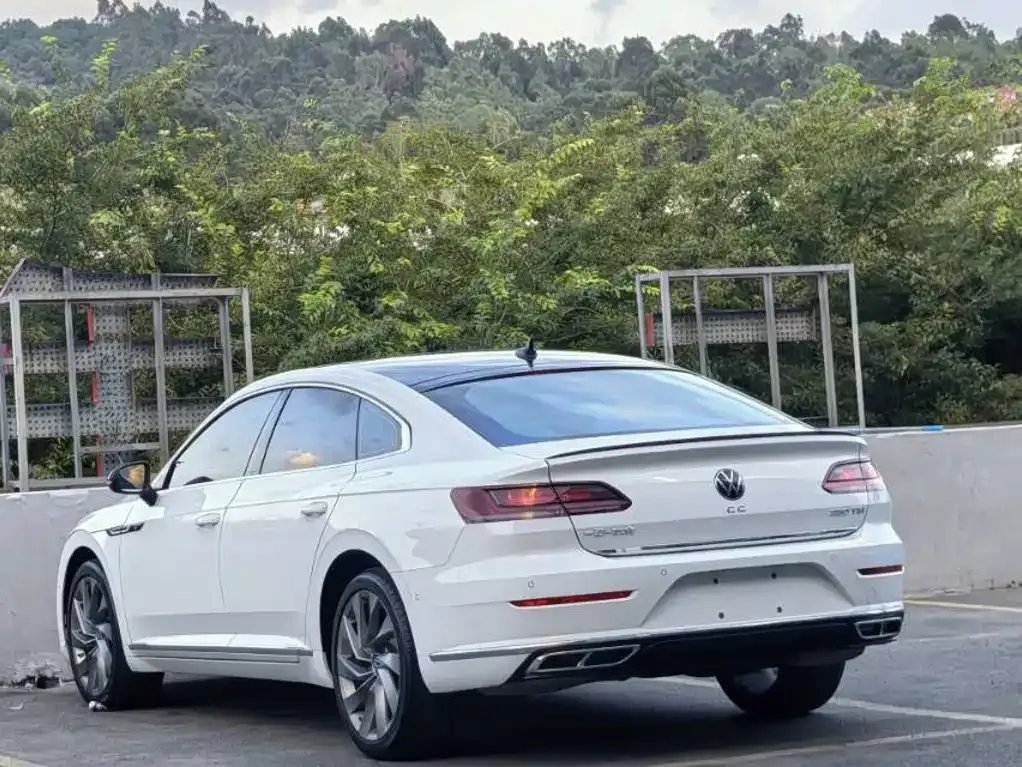 Volkswagen CC — фото 4