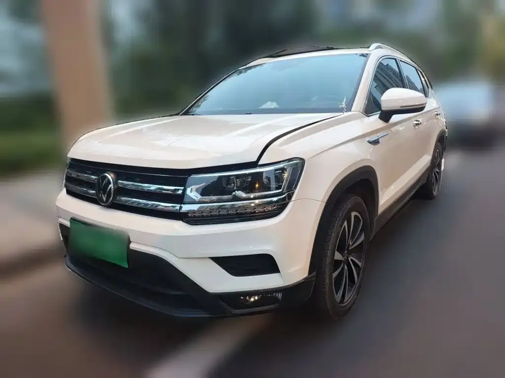 Volkswagen Tharu — фото 1