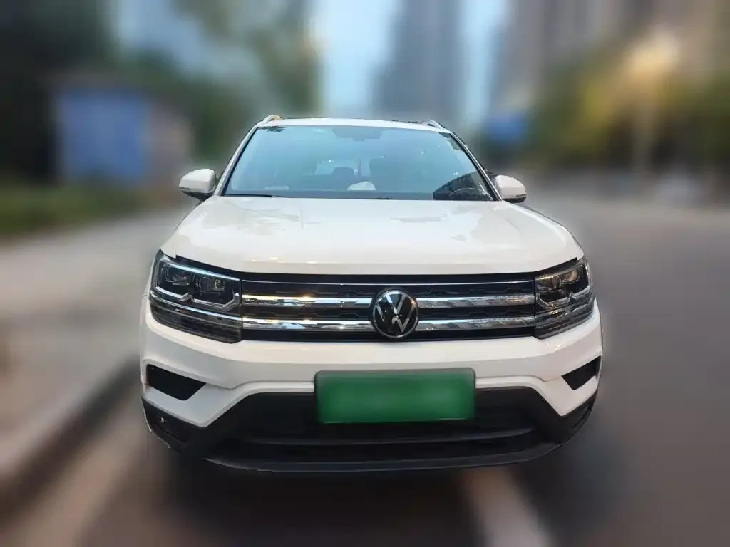 Volkswagen Tharu — фото 3