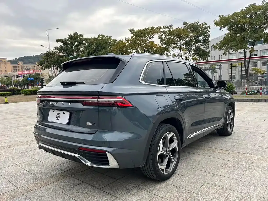 Geely Xingyue L — фото 6