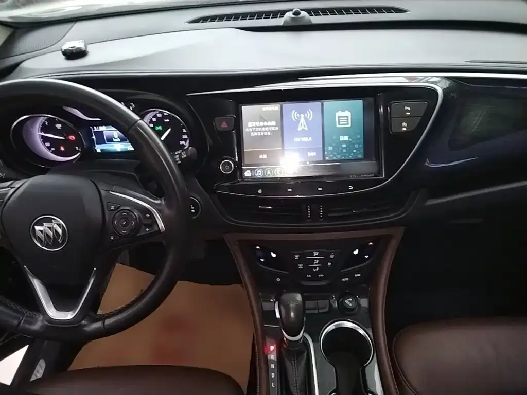Buick Envision Plus — фото 2