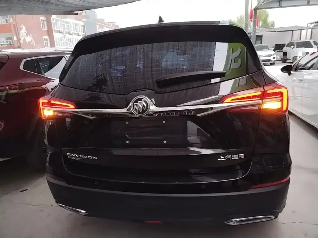 Buick Envision Plus — фото 9