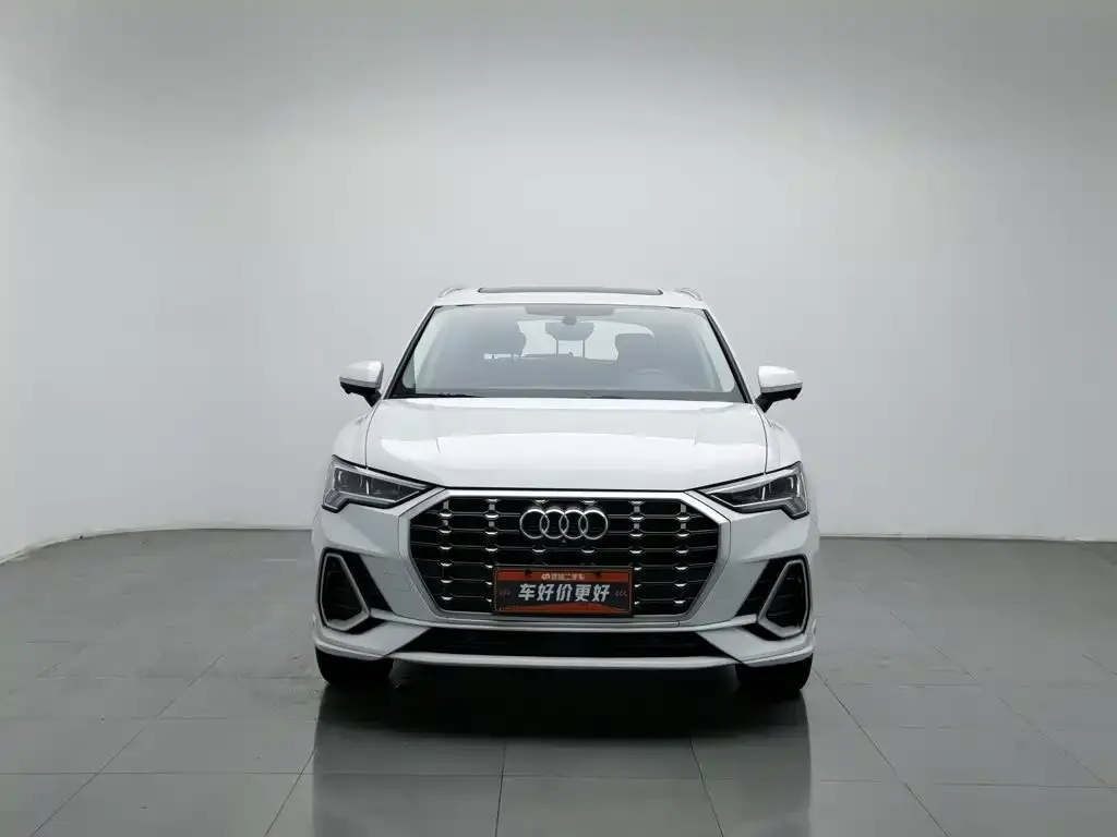 Audi Q3 — фото 2