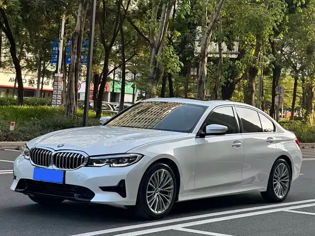 BMW 3 Series — фото 1