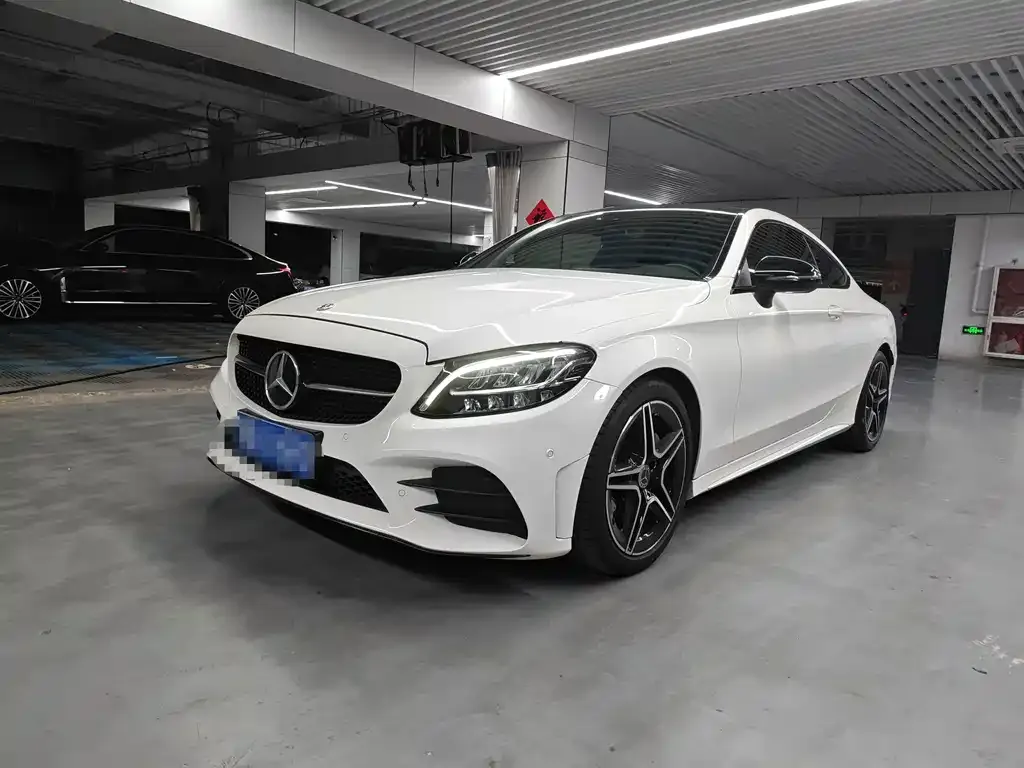Mercedes-Benz C-Class (Import) — фото 1