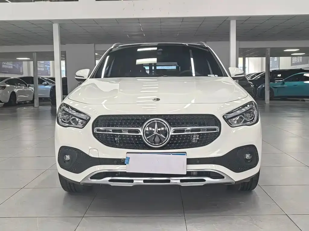 Mercedes-Benz GLA — фото 5