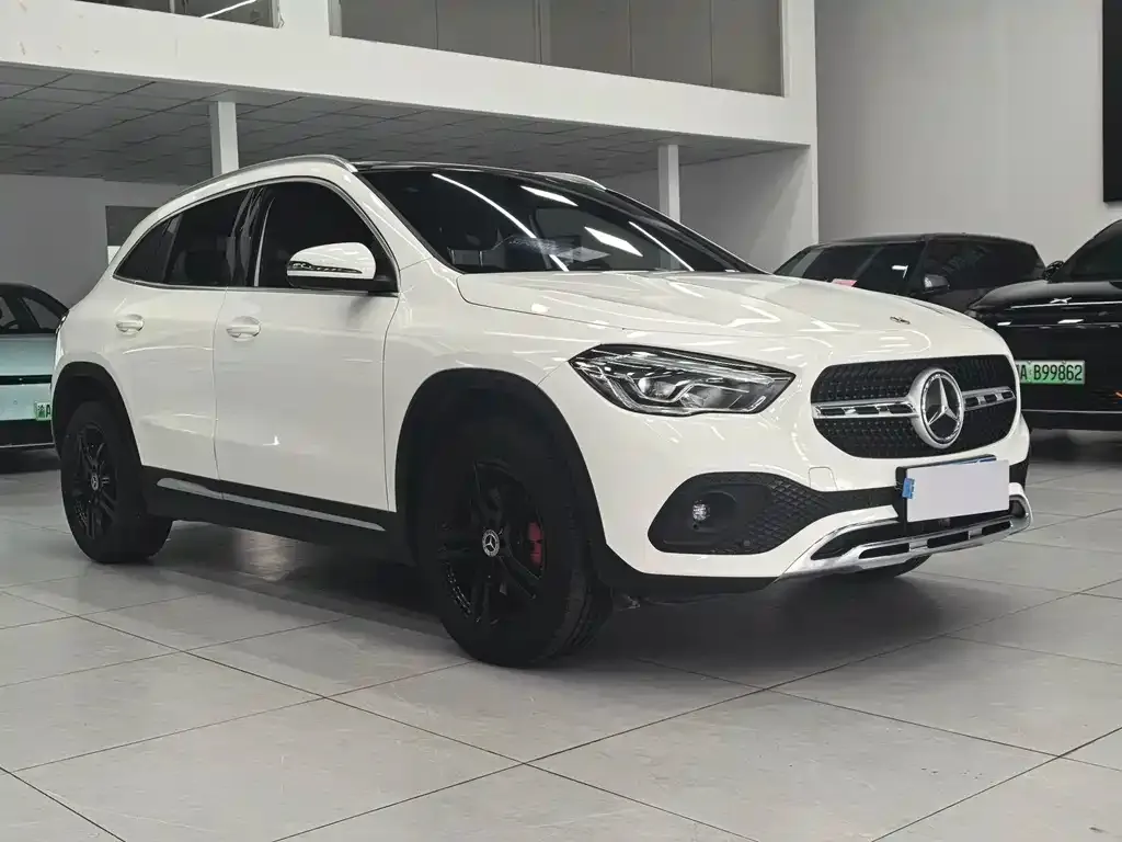Mercedes-Benz GLA — фото 2