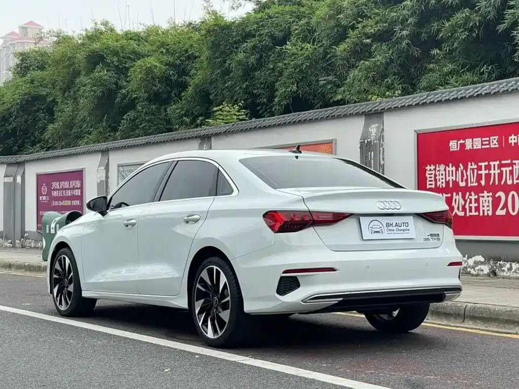 Audi A3 — фото 9