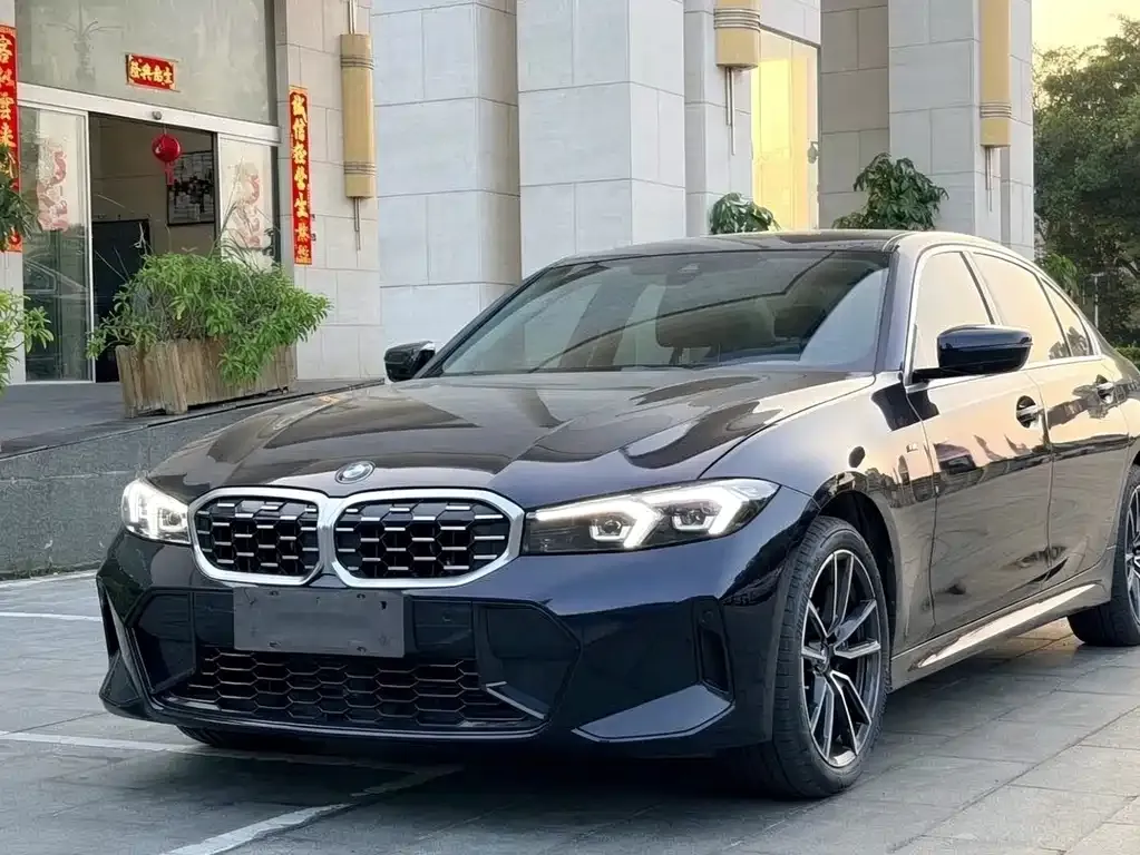 BMW 3 Series — фото 1
