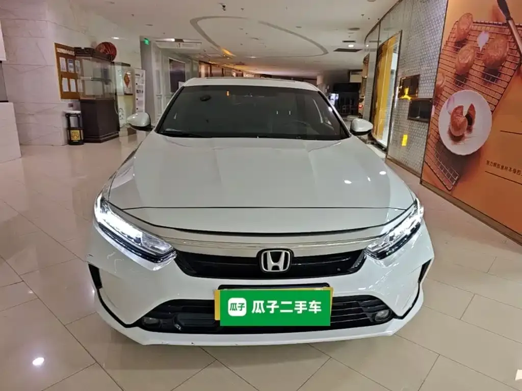 Honda Inspire — фото 8