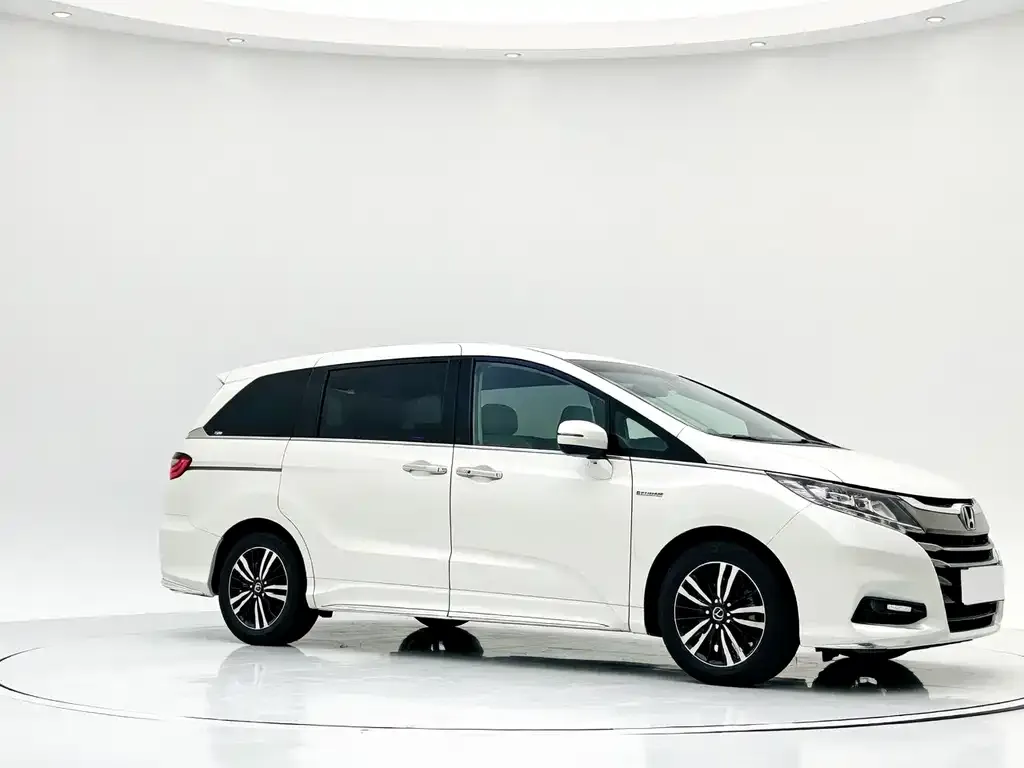 Honda Odyssey — фото 2