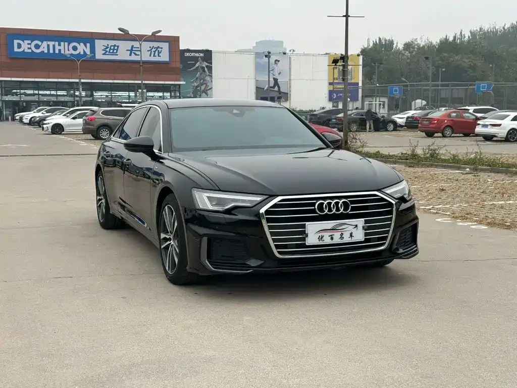 Audi A6L — фото 6