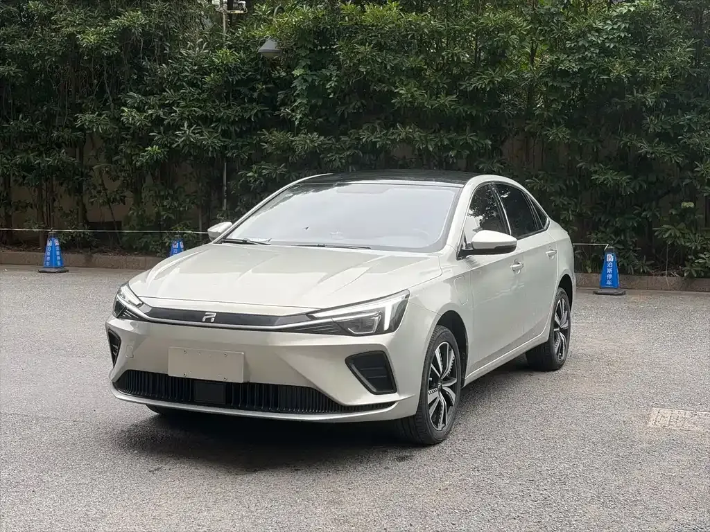 Roewe Feifan ER6 — фото 1