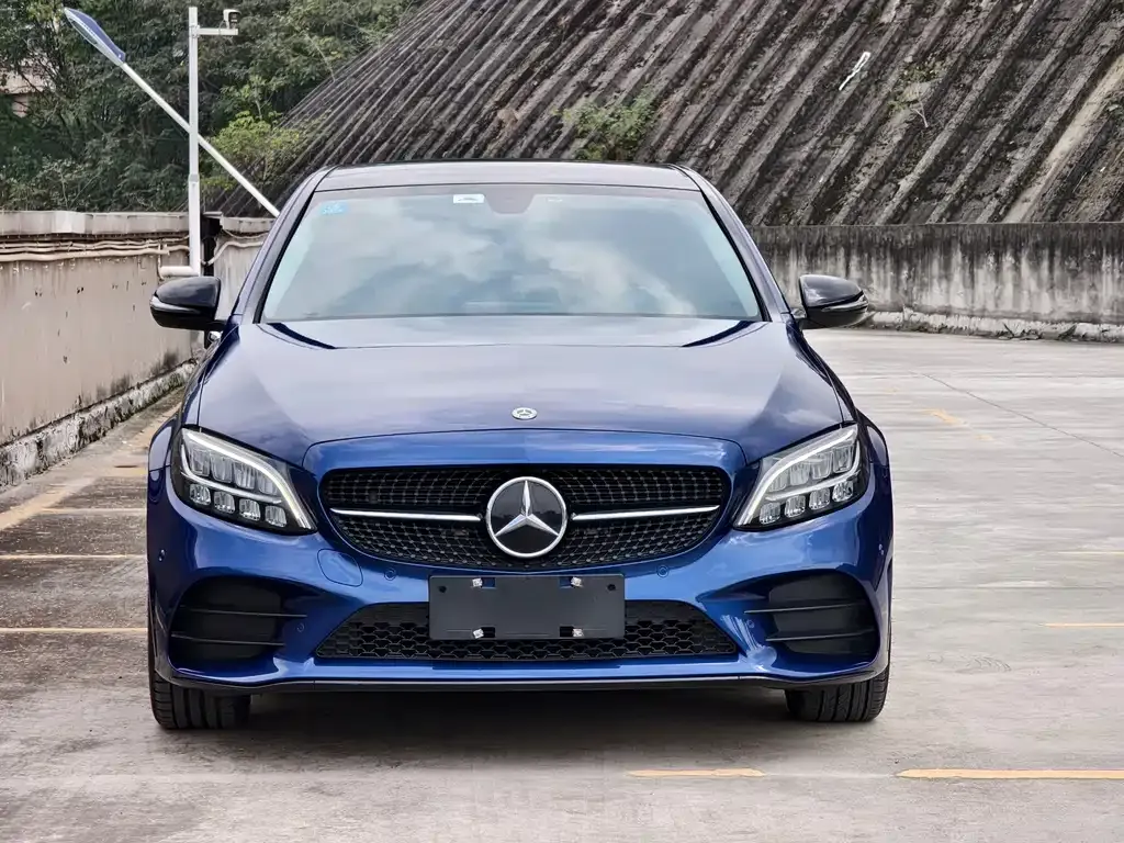 Mercedes-Benz C-Class — фото 10
