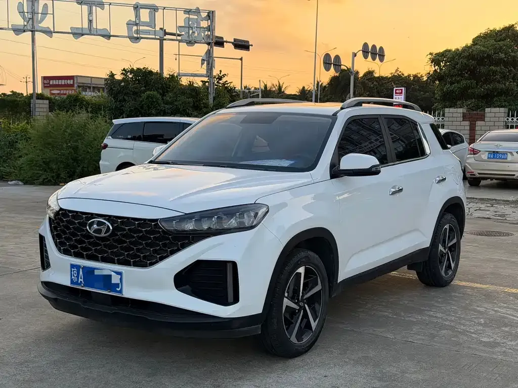 Hyundai ix35 — фото 1