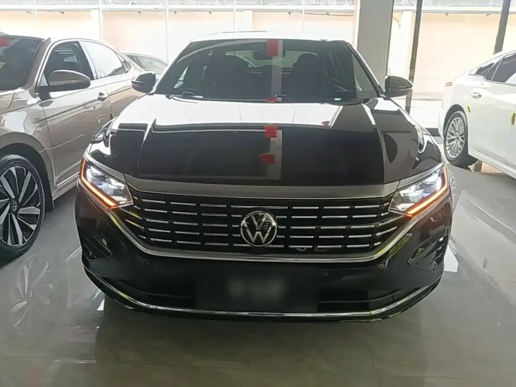 Volkswagen Passat — фото 8