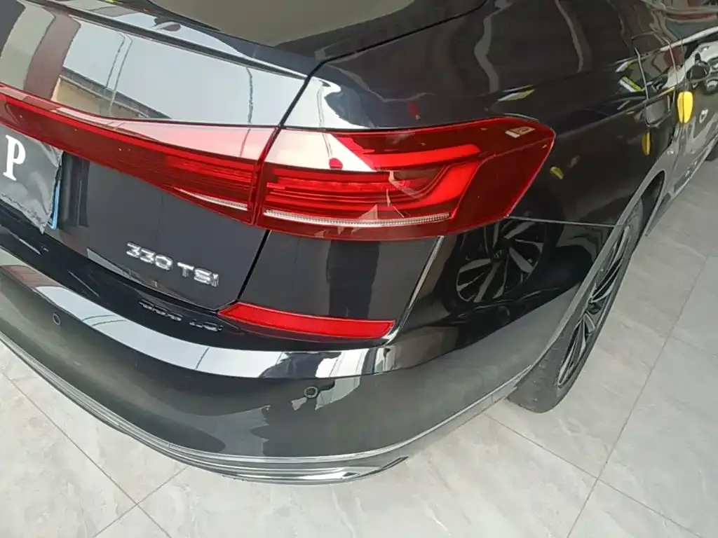 Volkswagen Passat — фото 2