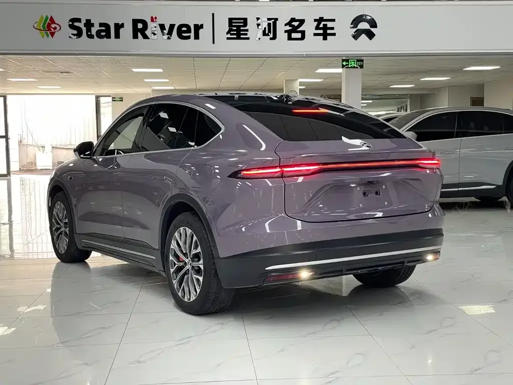 NIO EC6 — фото 10