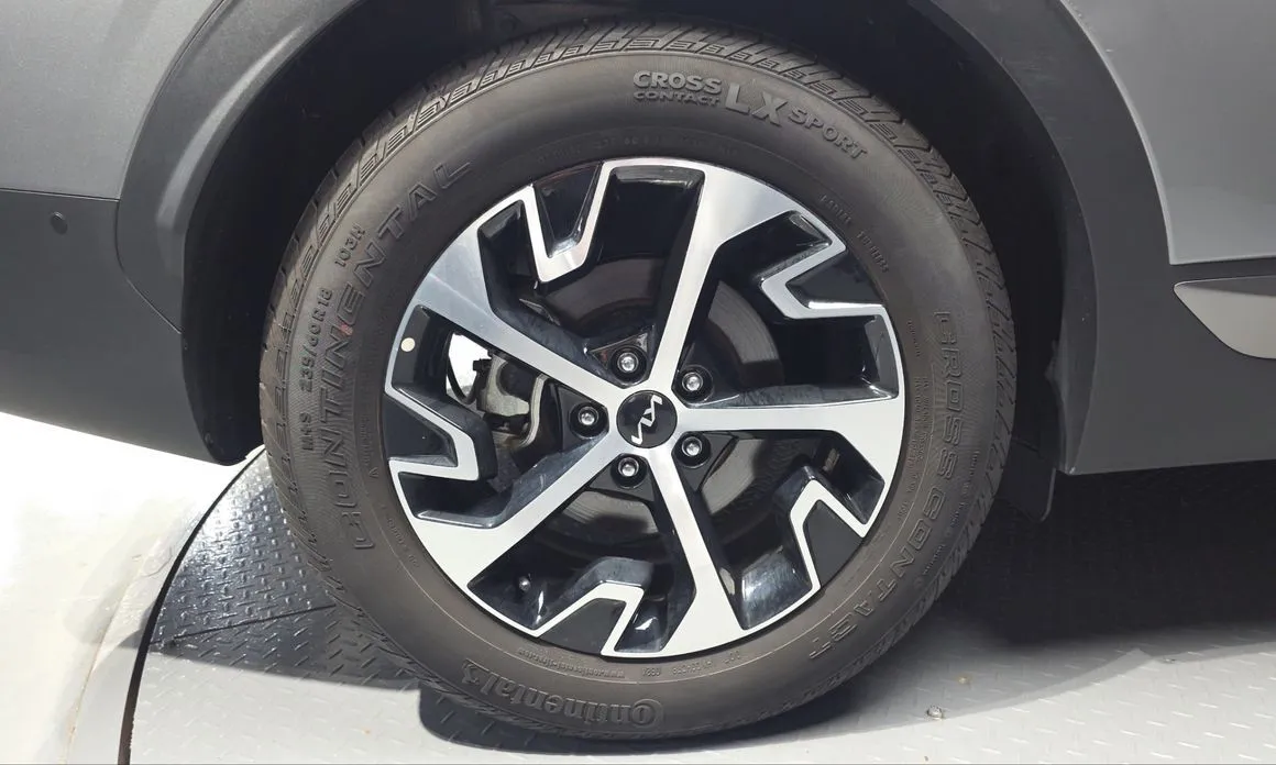 Kia Sportage — фото 4