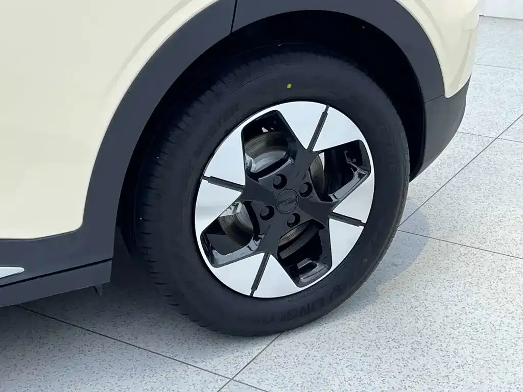 Geely Starburst — фото 4