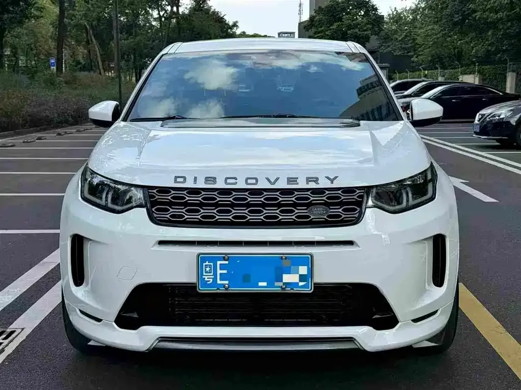 Land Rover Discovery Sport — фото 1