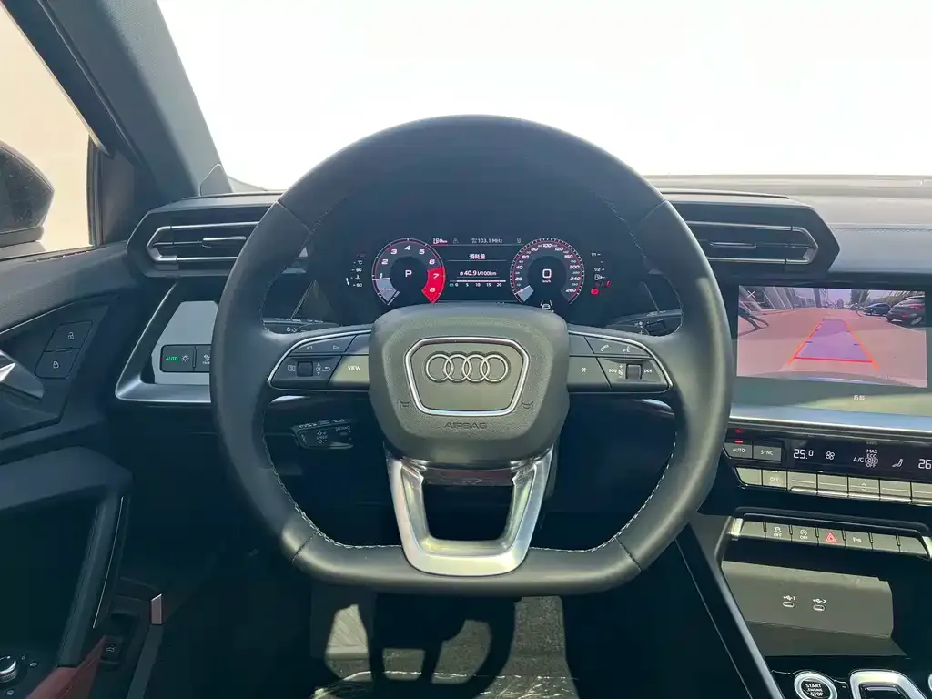 Audi A3 — фото 6