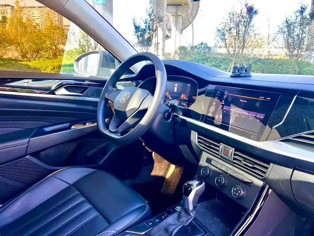 Volkswagen Passat — фото 9