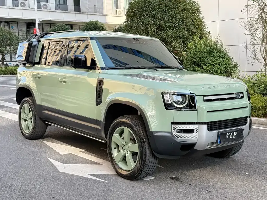 Land Rover Defender — фото 10