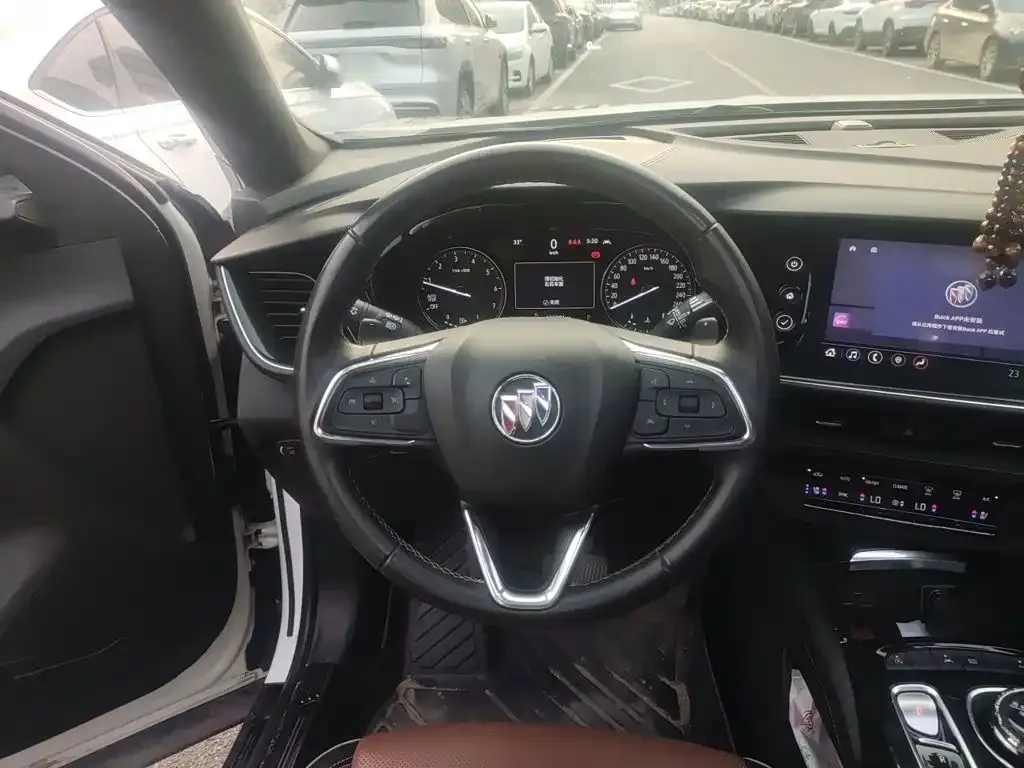 Buick Envision S — фото 10