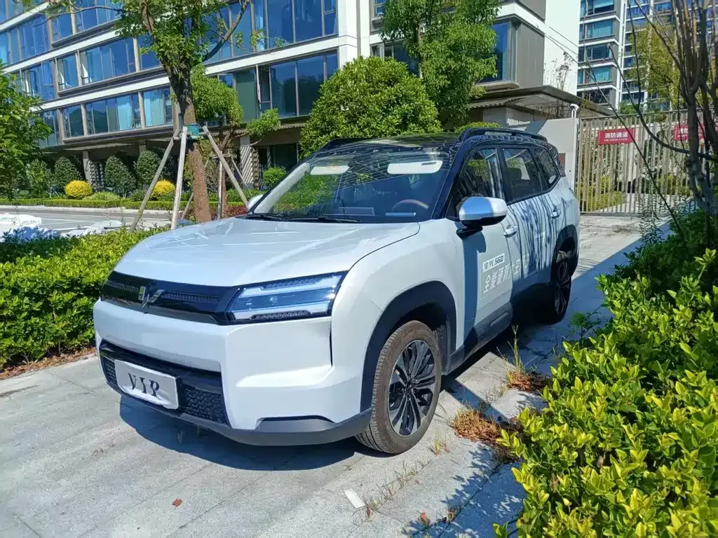Wuling Xingguang 560 New Energy — фото 8