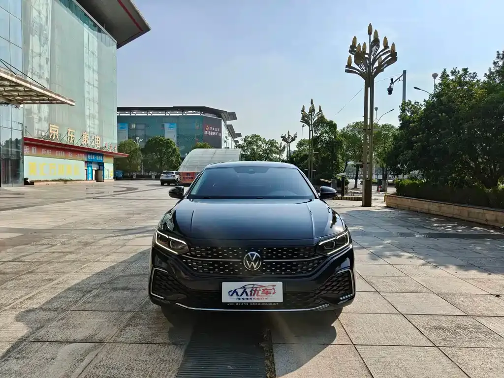 Volkswagen Passat — фото 4